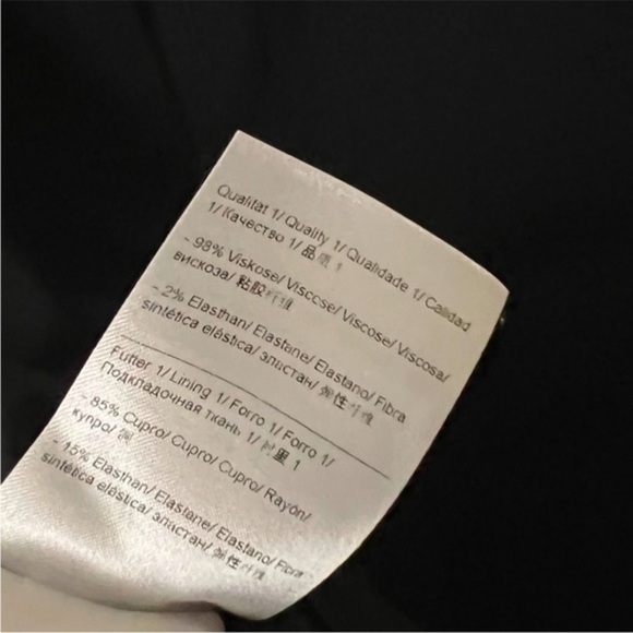 Escada Escada - Picture 8 of 10